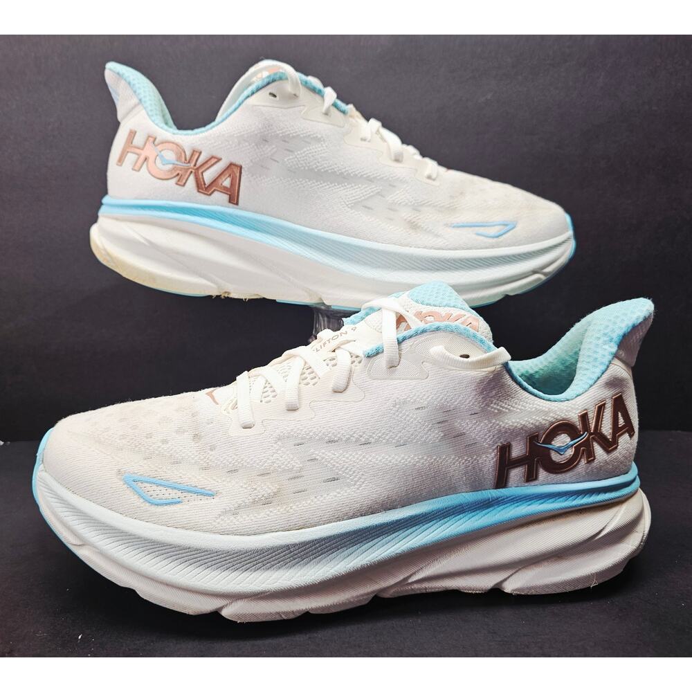 Hoka Women 11 Comfy footwear